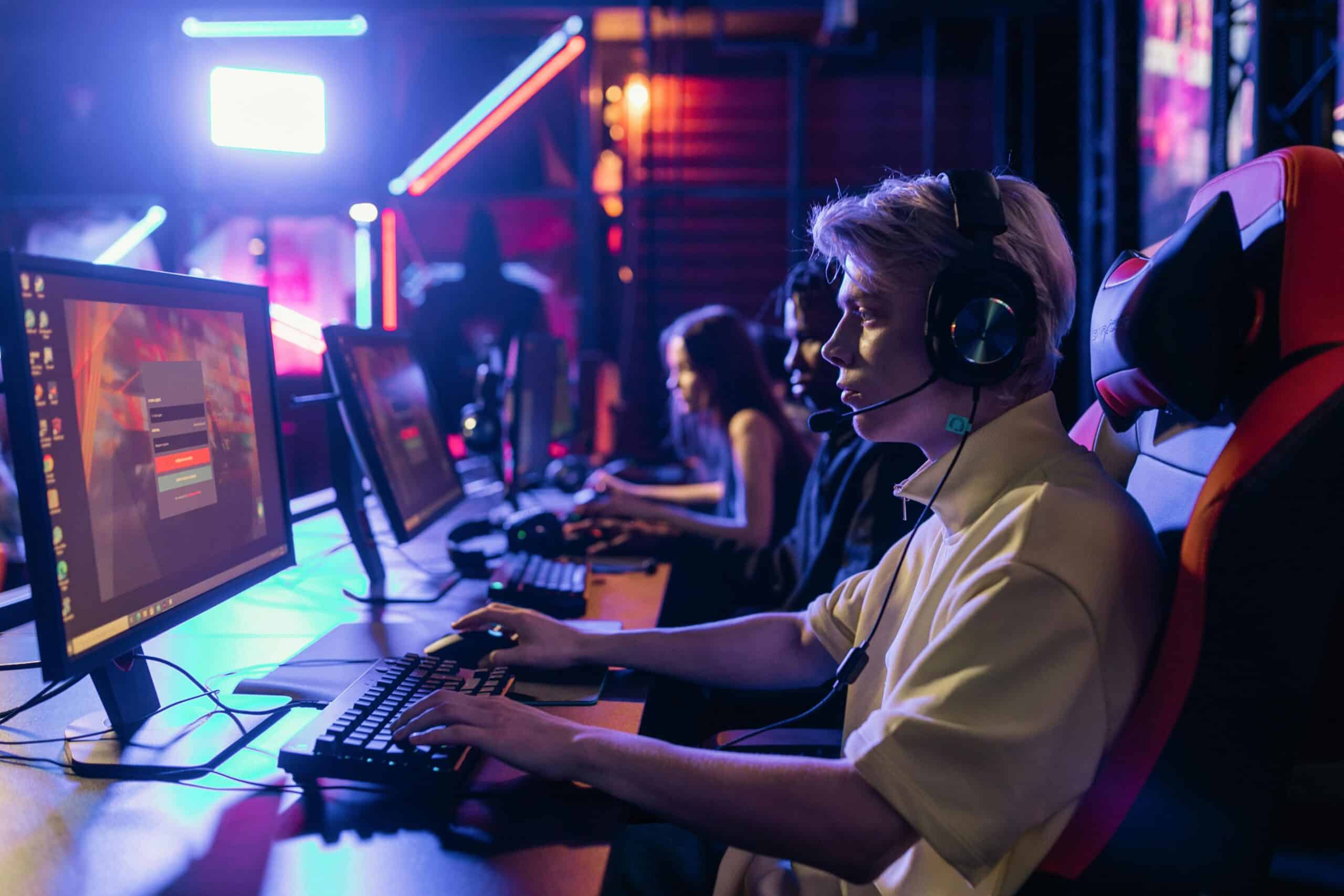 Online gamer representing friendly fraud